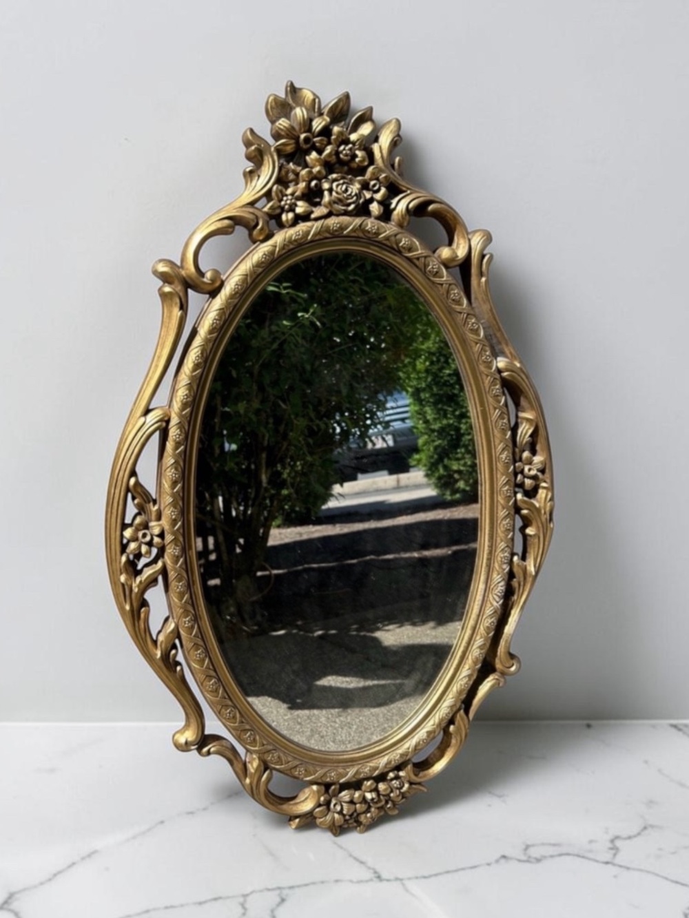 Vintage 1965 Syroco French Provincial Gold Oval Mirror Roses Hollywood Regency